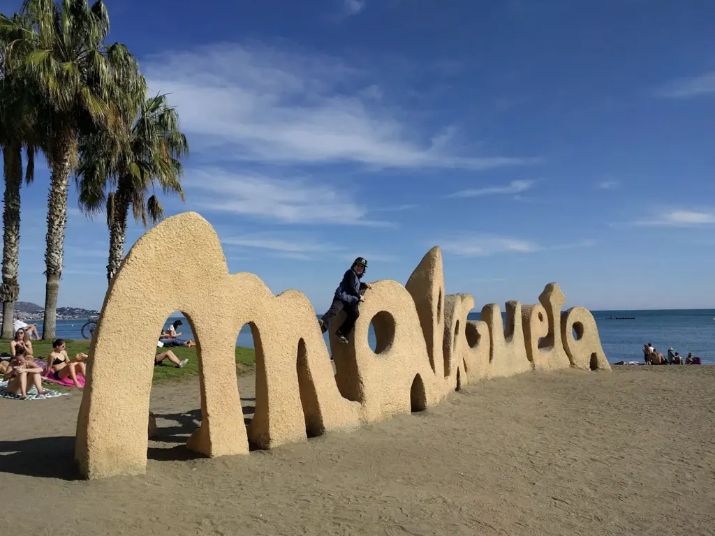 Family-friendly neighbourhoods in Málaga